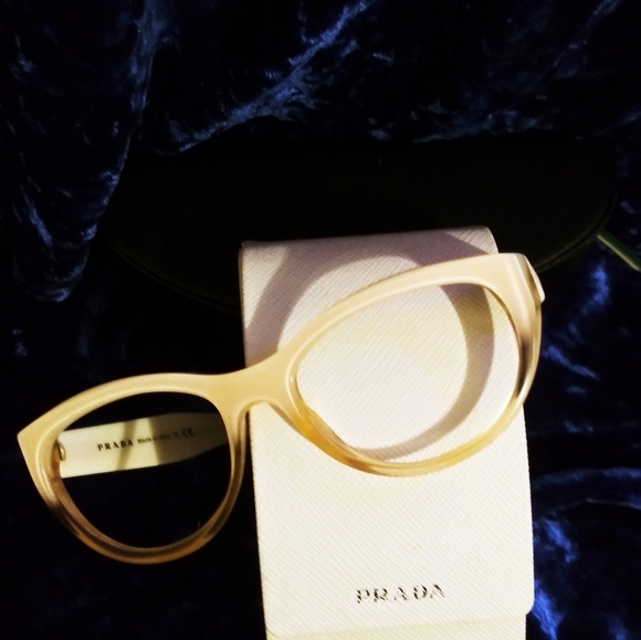 Eyeglass Frames.  With 1 White Prada Case & 1 Black Prada Case, Plus clean Cloth - Picture 2 of 4